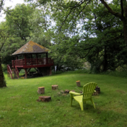 kiosque-espace-feu-de-camps